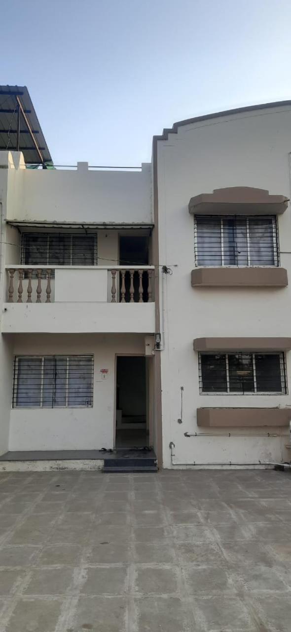 Swanky Sojourns Homestay 2Bhk Kolhapur Exterior foto